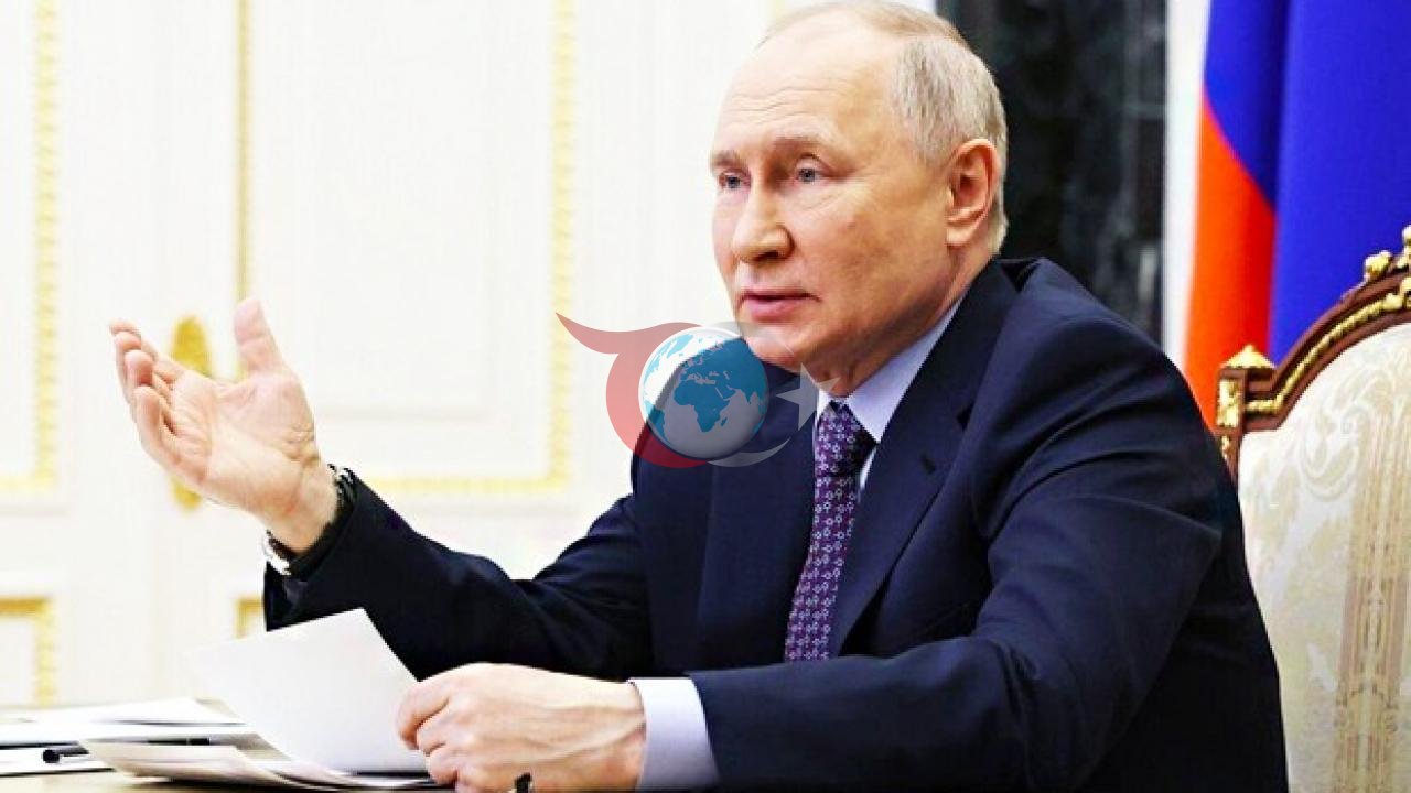 Putin'den Batı'ya Gözdağı: "Gemilerimize El Koyulursa Karşılık Veririz"