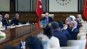 Prezident Erdogan şehitleriň maşgalalaryny kabul etdi