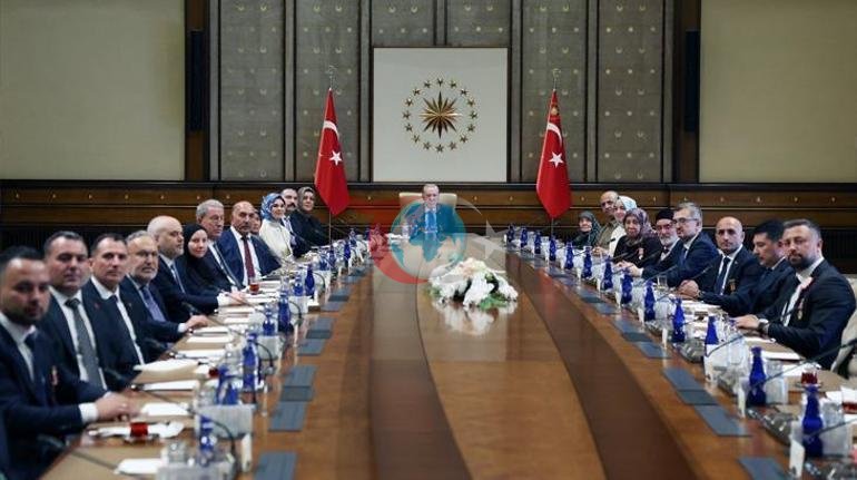 Bakan Göktaş Cumhurbaşkanı Erdoğanın şehit aileleri ve gazileri kabulüne paylaştı