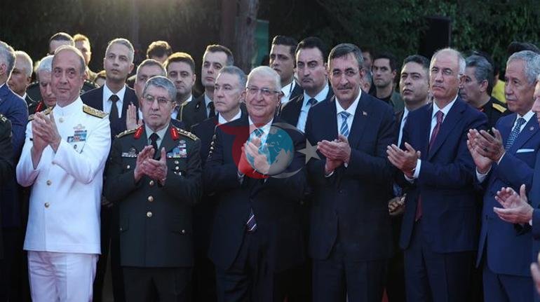 Vitse-Prezident Yılmaz Pakistan Müstəqillik Günü şənliyində danışdı