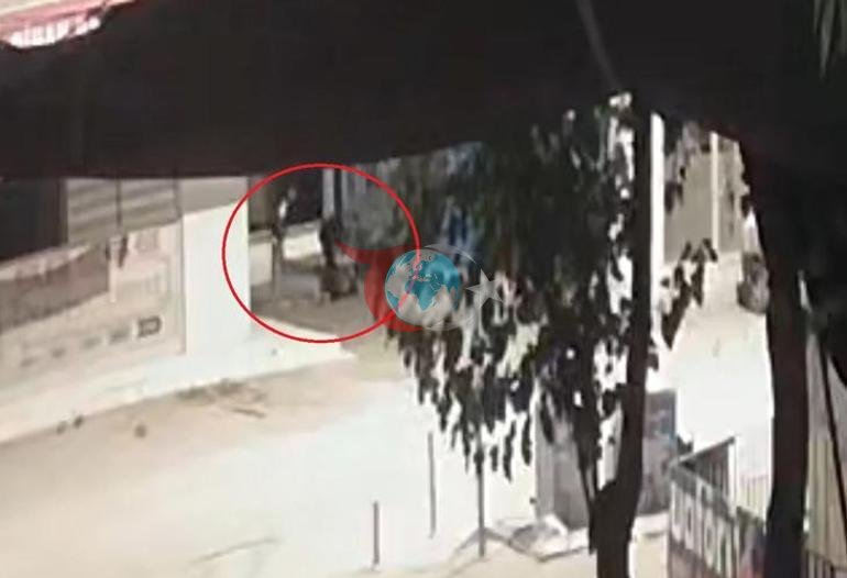 Sokak ortasında dehşet Biber gazı sıkıp bıçakladılar, gasp edip kaçtılar; 1 ölü