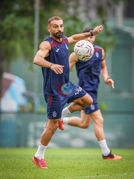 Trabzonspor Kasımpaşa matçının hazırlıqlarını tamamlayıb İstanbula yollandı