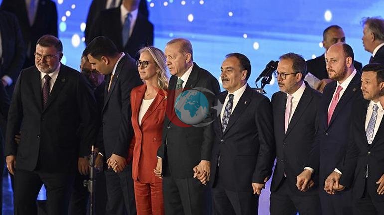 AK Partide 25. yıl coşkusu Dev mitinge 100 binden fazla kişi katıldı