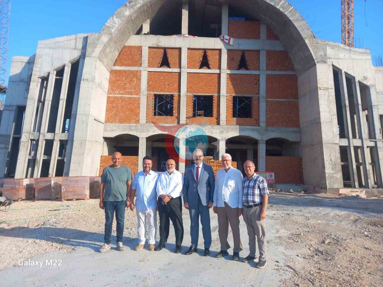 Bandırma Onyedi Eylül Universiteti Məscidi Tikintisinin Son Vəziyyəti: Yerində Təftiş Edildi