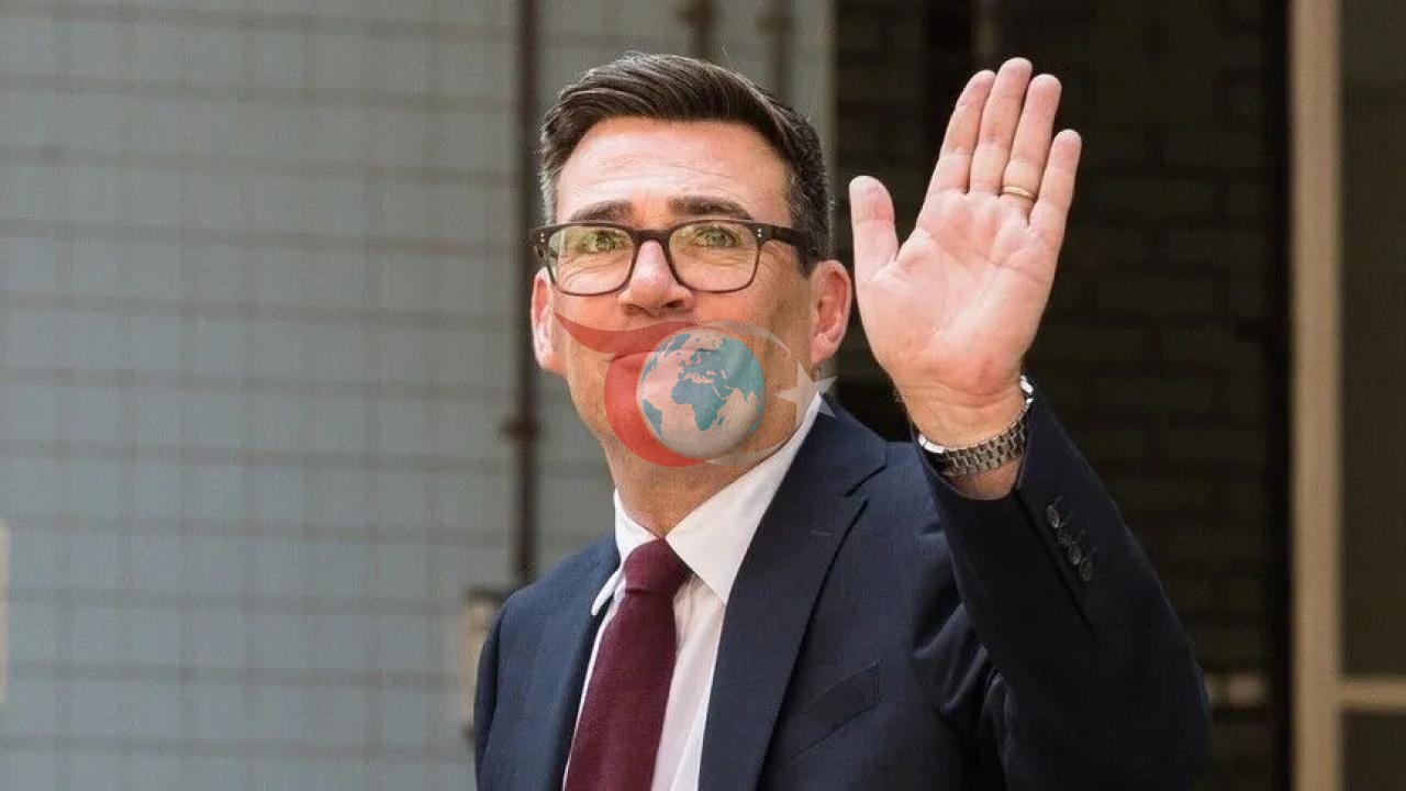 İngiltere'de Güvenlik Skandalı: Yeni Başbakan Andy Burnham Sahte Beyaz Saray Yetkilisiyle Mesajlaştı
