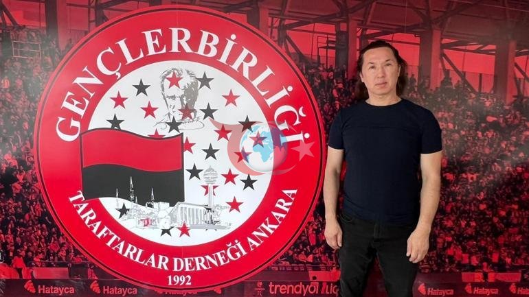 Son xəbər... Balaca Fənərbaxçalı azarkeşi formasını çıxartdıran Şenel Akdemir ilk dəfə sinifdə danışdı