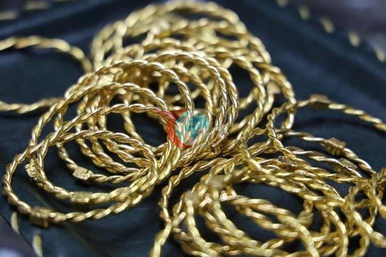 Жылан басындағы білезіктен тіркелген сауда белгісіне дейін Алтынымен әйгілі қала