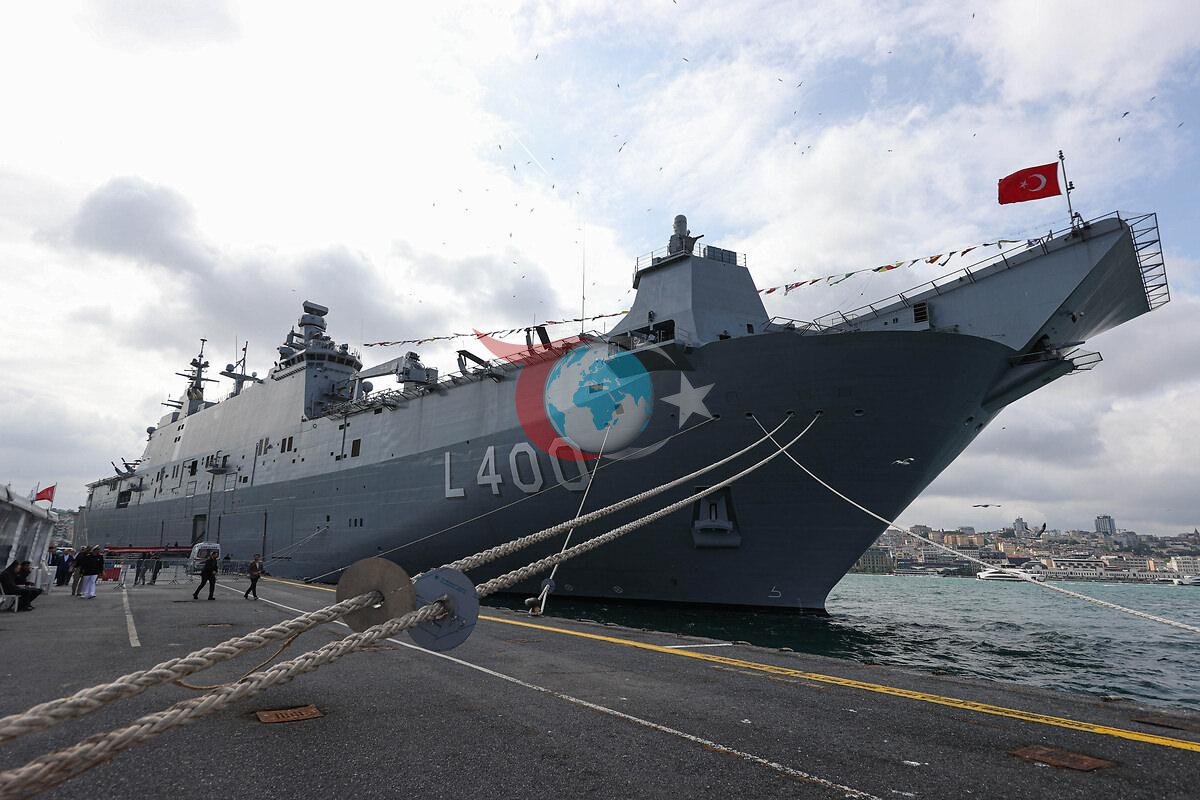 TCG Anadolu gemisinin bir görüntüsü.