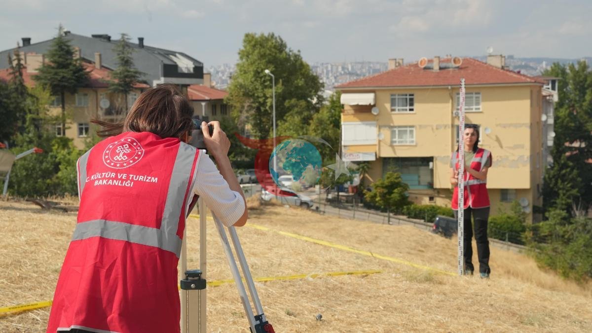 Ankarada tarixi addım: 2800 illik Frigiya tumulusu ilk dəfə üzə çıxarıldı