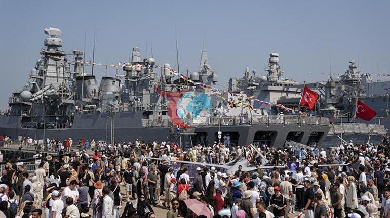 TEKNOFEST Mavi Vatan 3. gününde 7den 70e vatandaşları buluşturdu