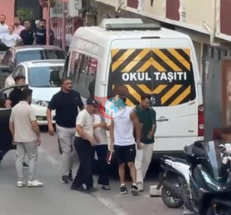 Husumetli komşuların keserli, yumruklu kavgası: 3 gözaltı