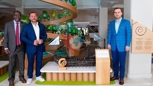 Atık malzemeler sanat eserine dönüştü Atığın hikayesi sergisi ziyarete açıldı