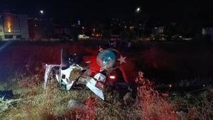 Bursada kontrolden çıkan otomobil araziye savrulup takla attı