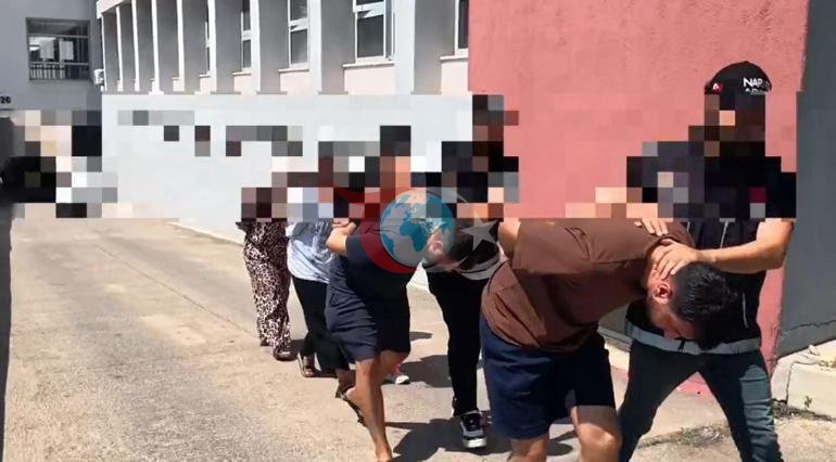 Adana otogarında şüphe uyandıran buluşma 2 kadın kurye röntgenle yakalandı