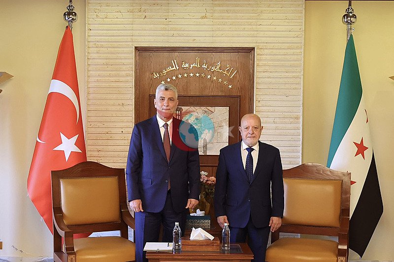 Türkiye-Suriye Ticaretinde Yeni Dönem: Bakan Bolat Şam'da Tarihi Görüşmeler Gerçekleştirdi