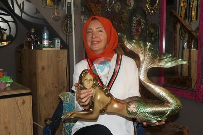 Çocuk doktoru, mesai bitince 50 kilometre yol yapıyor Hastaneden çıkıp soluğu atölyede alıyor