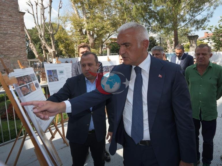 Cümhuriyyət tarixində Ayasofyanın ən əhatəli bərpası yavaşlamır