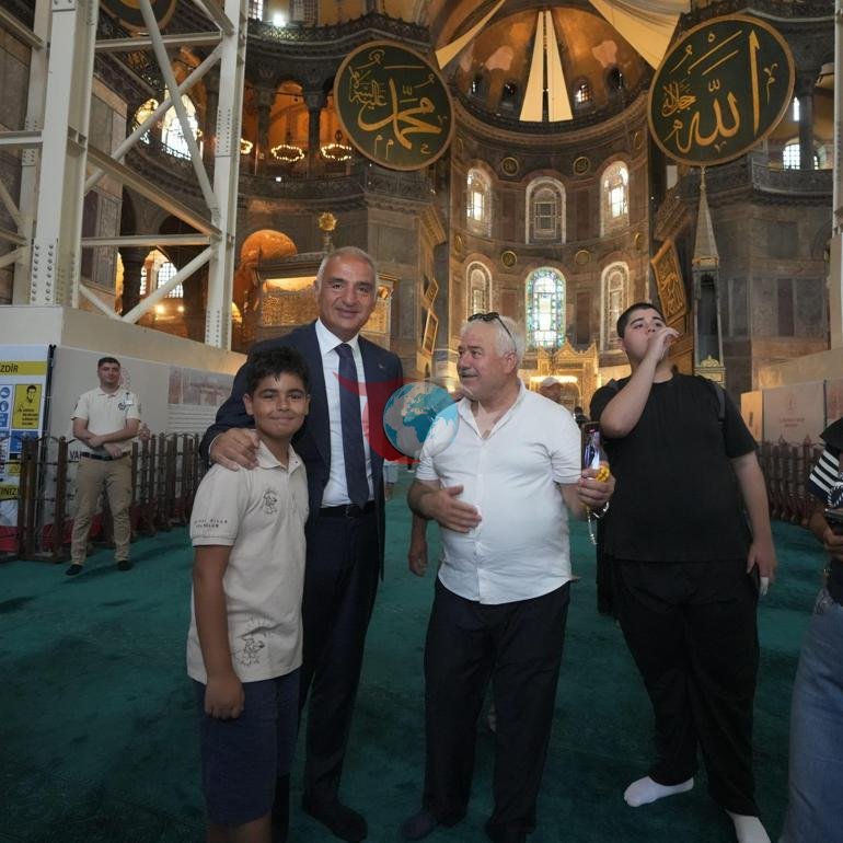Cümhuriyyət tarixində Ayasofyanın ən əhatəli bərpası yavaşlamır