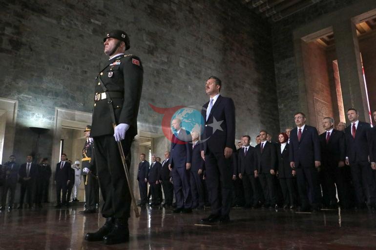 Anıtkabirde 30 Ağustos Zafer Bayramı töreni