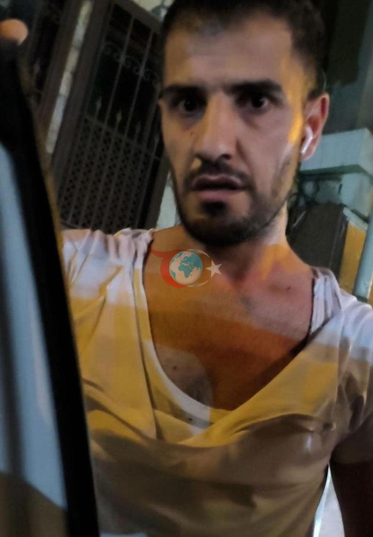 Karaköyde dehşete düşüren olay Kanadalı turiste takside bıçaklı gasp