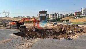 Batmanda ana isale hattının geçtiği yol çöktü