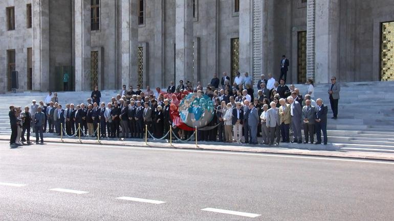 Hayatını kaybeden eski CHP Genel Başkan Vekili Cevdet Selvi için TBMMde tören düzenlendi