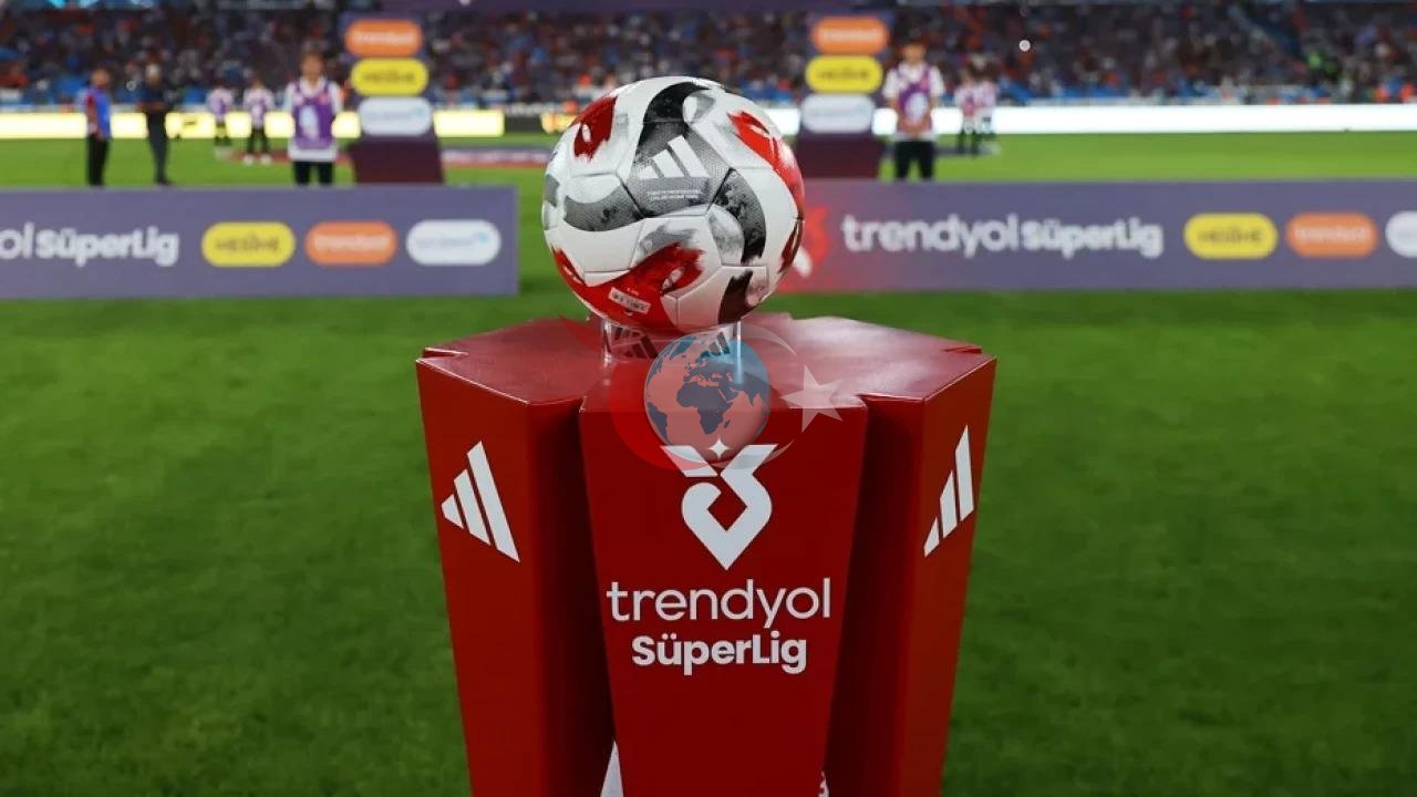 Süper Lig'de Heyecan Dorukta: 4. Haftada Dev Derbi ve Kritik Mücadeleler Sahne Alıyor