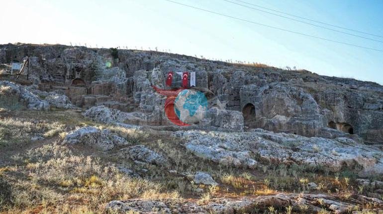 Bakan Ersoy Adıyamanda: Kommagene’nin kadim kenti Perre’de çalışmalar sürüyor