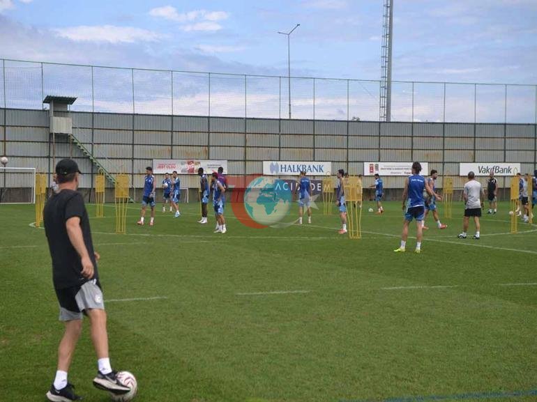 Çaykur Rizesporlu Bulut: Çox yaxşı bir komanda idik