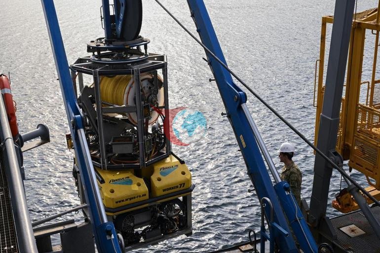 MSB: Girne sahillərində batmış sərnişin gəmisi ilə bağlı axtarış-xilasetmə işləri davam edir