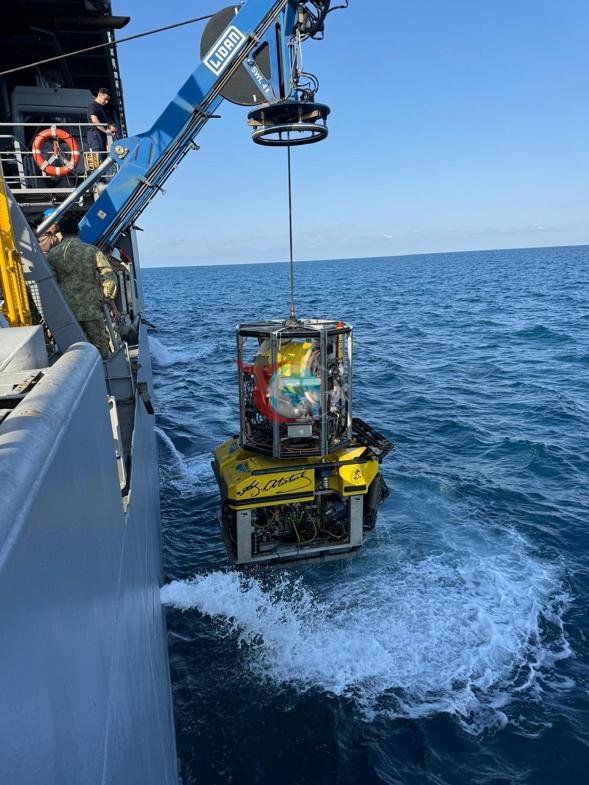 MSB: Girne sahillərində batmış sərnişin gəmisi ilə əlaqədar axtarış-xilasetmə işləri davam edir