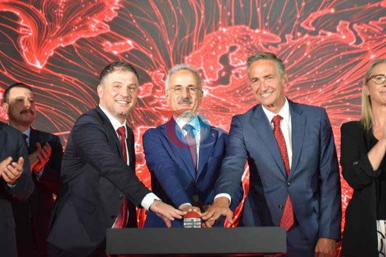 Nazir Uraloğlu: Türkiyəni rəqəmsal transformasiyanın güclü aktyorlarından birinə çevirdik