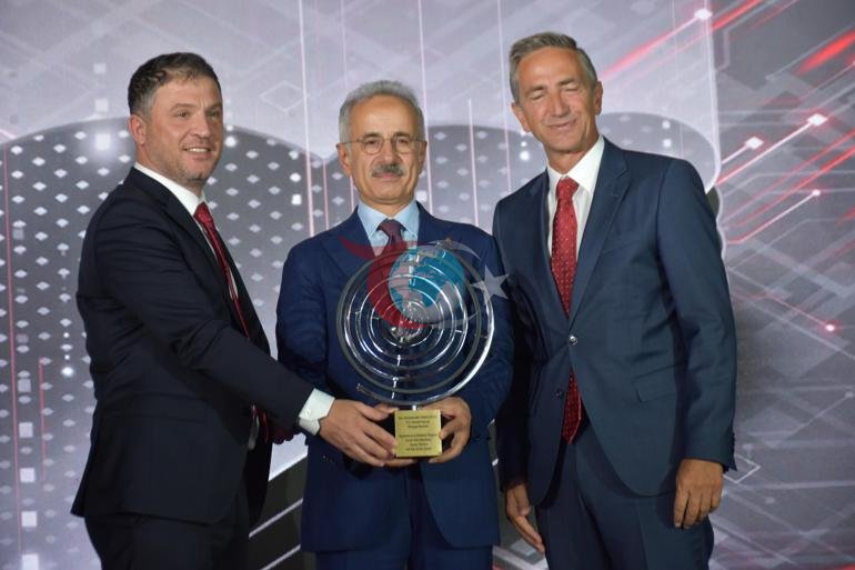 Nazir Uraloğlu: Türkiyəni rəqəmsal transformasiyanın güclü aktyorlarından birinə çevirdik