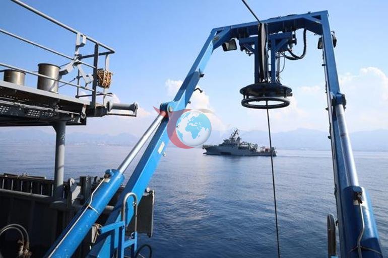 Girne sahillərində batan gəmi ilə bağlı axtarış-xilasetmə işləri aparan komandirlərdən açıqlama width=