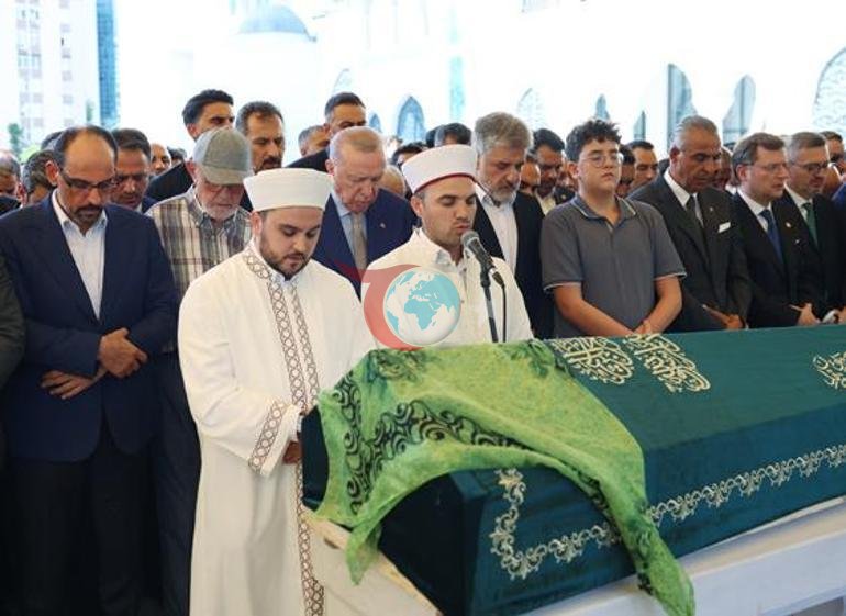 Prezident Ərdoğan Fatma Zehra Önənin dəfn mərasimində iştirak etdi