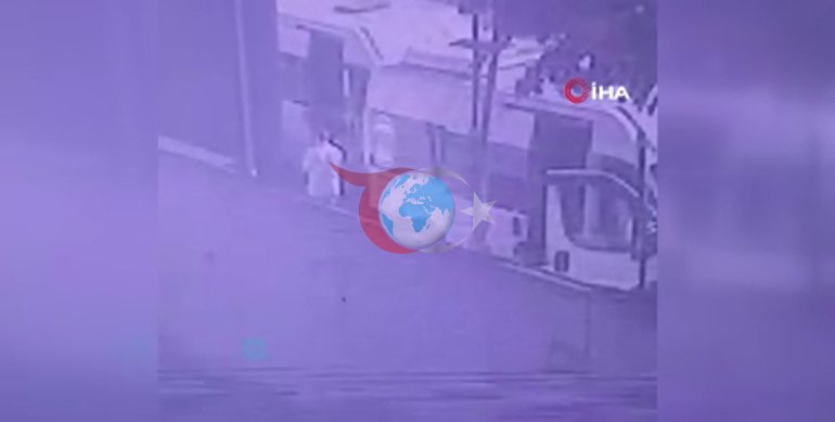 Arnavutköy de tartıştığı servis şoförüne kurşun yağdırdı Görüntüler ortaya çıktı