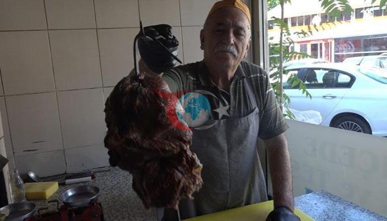 Dünyaya gönderdi, bir tek İzmir’e gönderemedi: Ona üzülüyorum