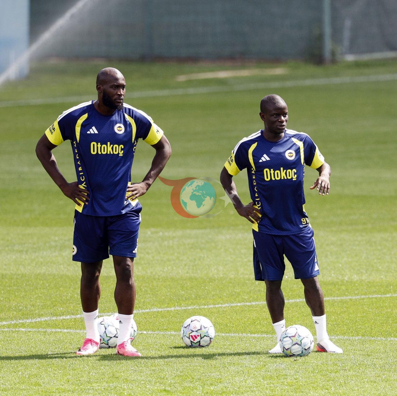 Romelu Lukaku ve N'Golo Kante