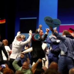 Almanya'da tarihi gece! Dünya bu seçim konuşuyor: Rekor oyla AfD kazandı