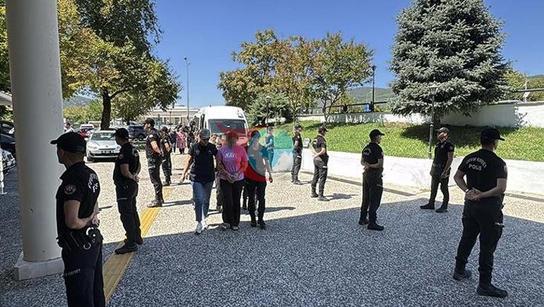 FETÖ firarisi Karatepeye destek iddiasıyla yakalanan 10 şüpheli adli kontrolle salıverildi