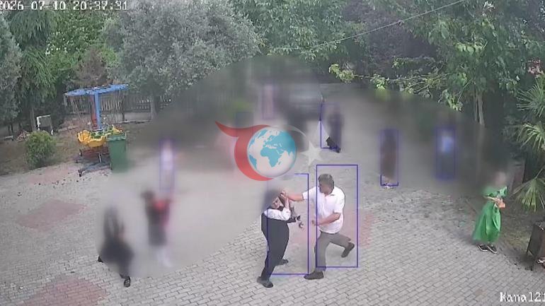 İmam ve müezzinin yardım parası kavgası Cami önünde tekme tokat birbirlerine girdiler