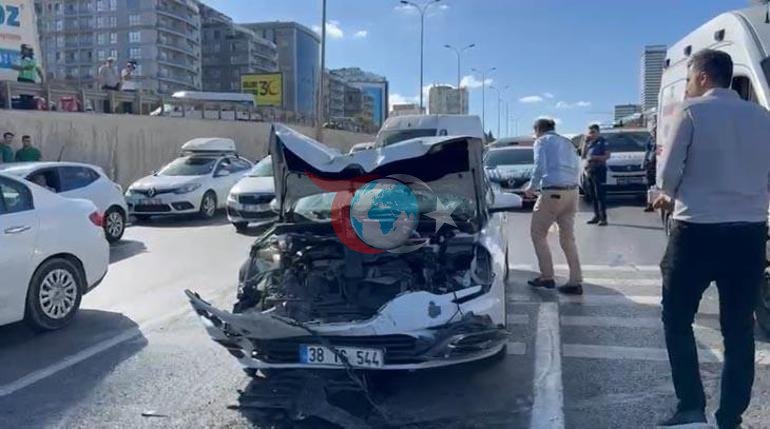 Beylikdüzünde zincirleme kaza Yaralılar var