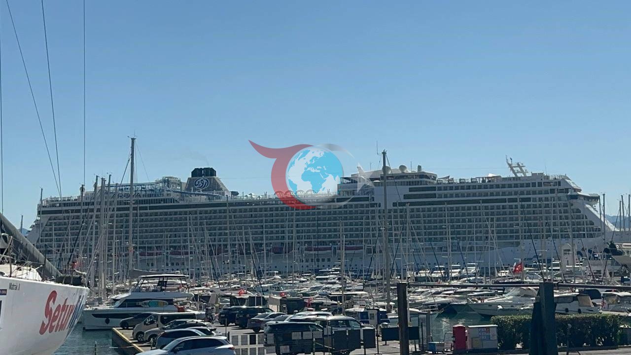 Marmaris'e gelen kruvaziyer