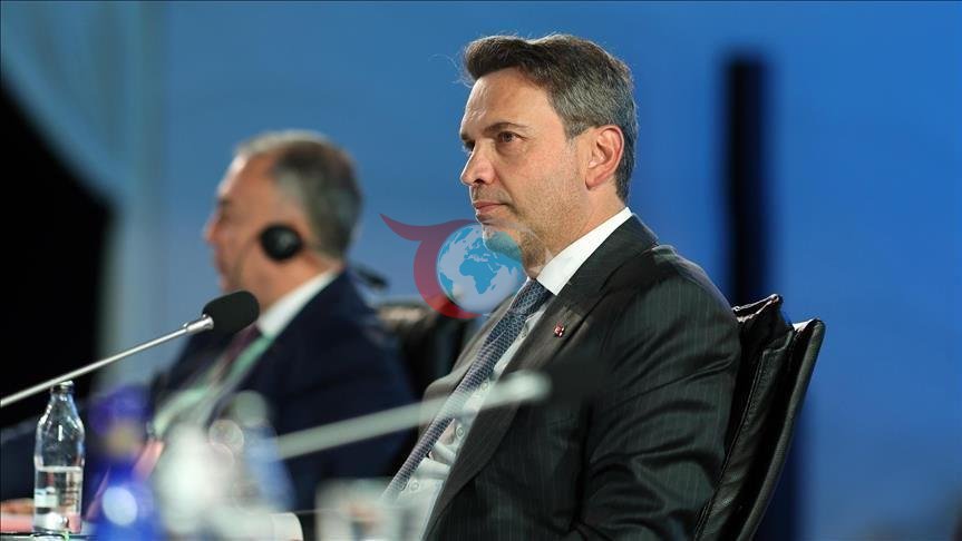 Energetika va tabiiy resurslar vaziri Alparslan Bayraktar