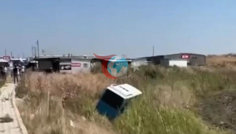 Halk otobüsü tarlaya uçtu: 1 yaralı
