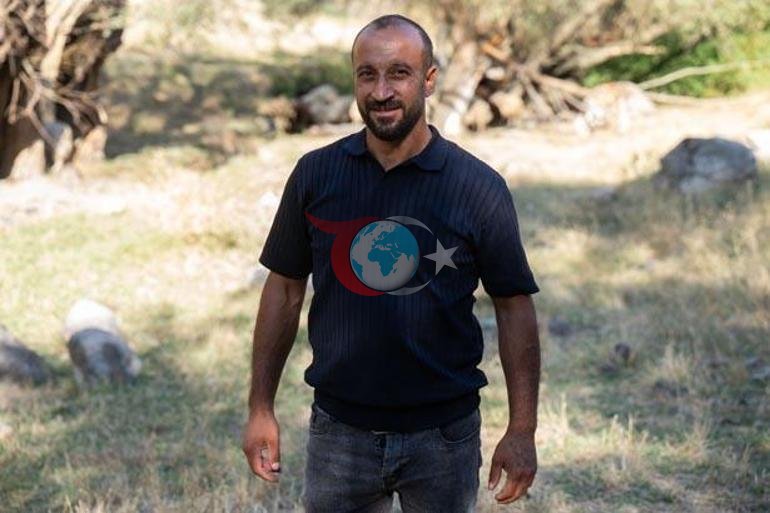 600 qo'yning boshlig'i, 4 shoxli Yaşar egasi, barcha takliflarni rad etadi