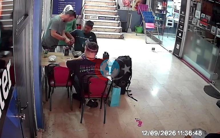 Ko'cha sotuvchisidan amaliy elektroshok namoyishi Savdo usuli dahshatli tushga aylandi
