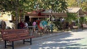 Manisada gizli kamera skandalı Erkekler tuvaletindeki düzeneği işletmeci fark etmiş