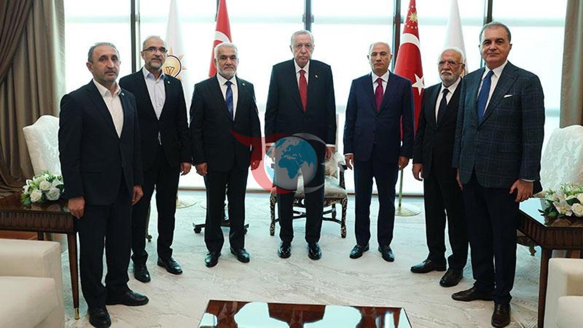 Cumhurbaşkanı Erdoğan ile HÜDA PAR Lideri Yapıcıoğlu Arasında Kritik Zirve