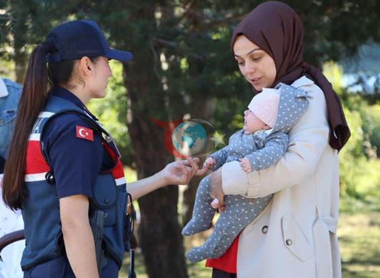 Kentte tarihi atama Komutan kadın subay oldu
